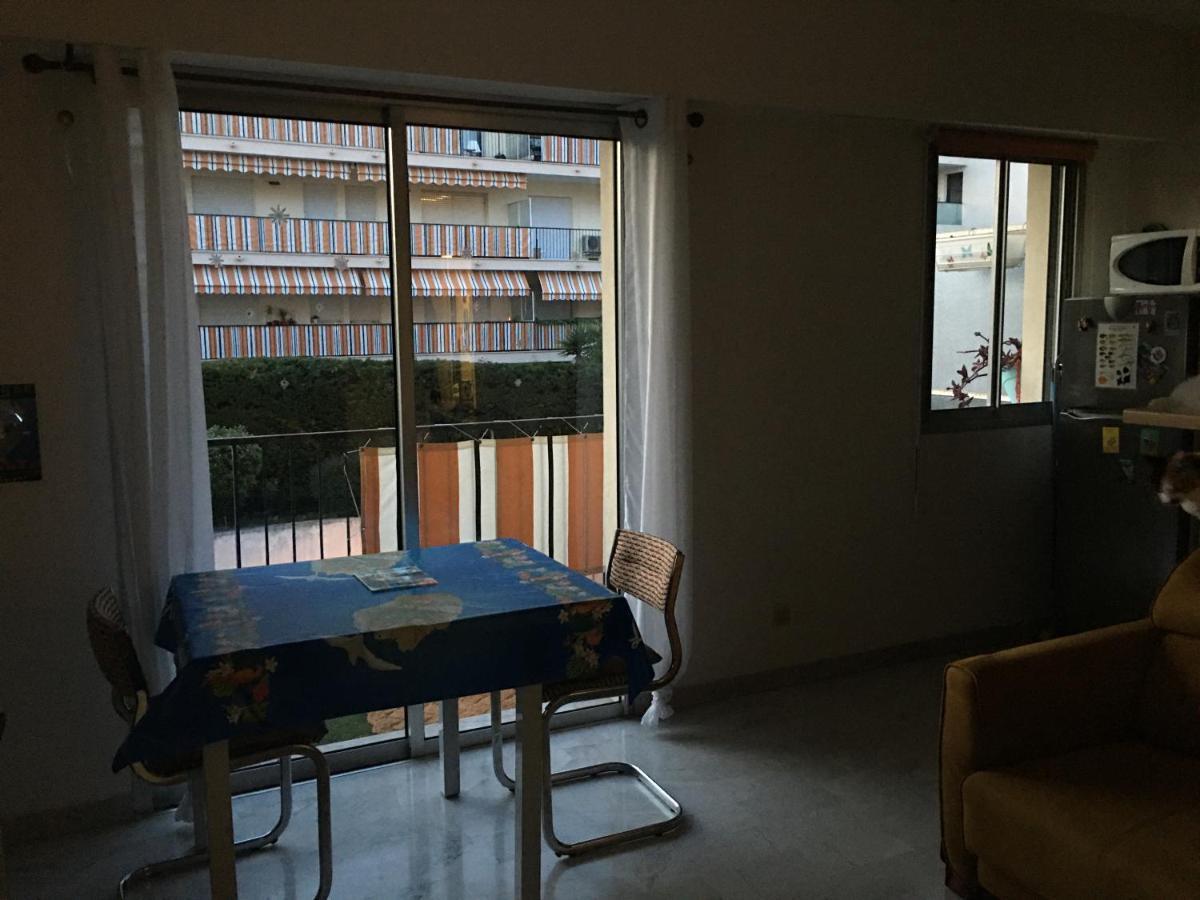 Apartment Standing